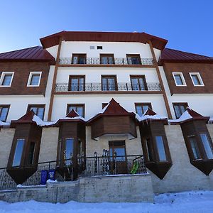 White Park Hotel